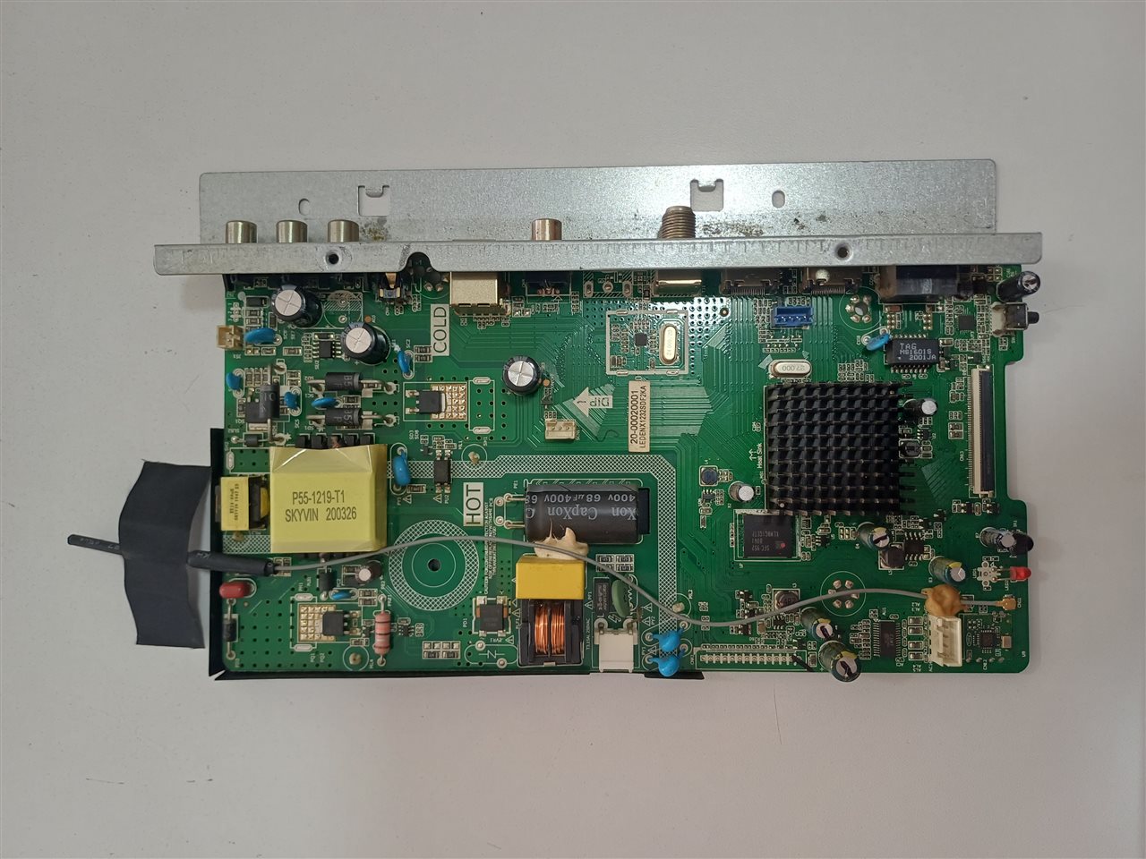 Placa Main Tv Enxuta LEDENX1232SDF2KA Original Usada