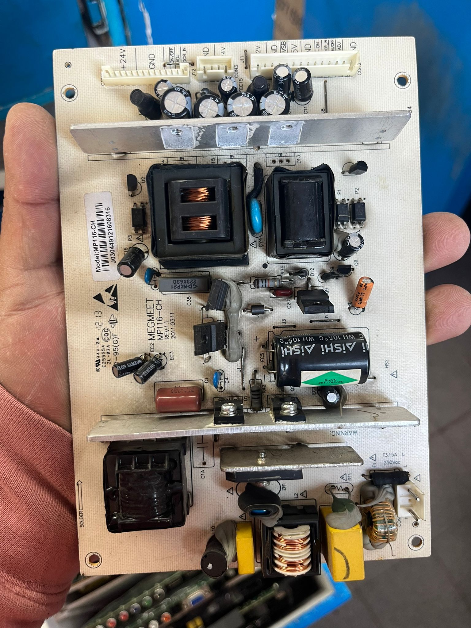 Placa fuente power supply Megmeet MP116-CH original usada probada para TV