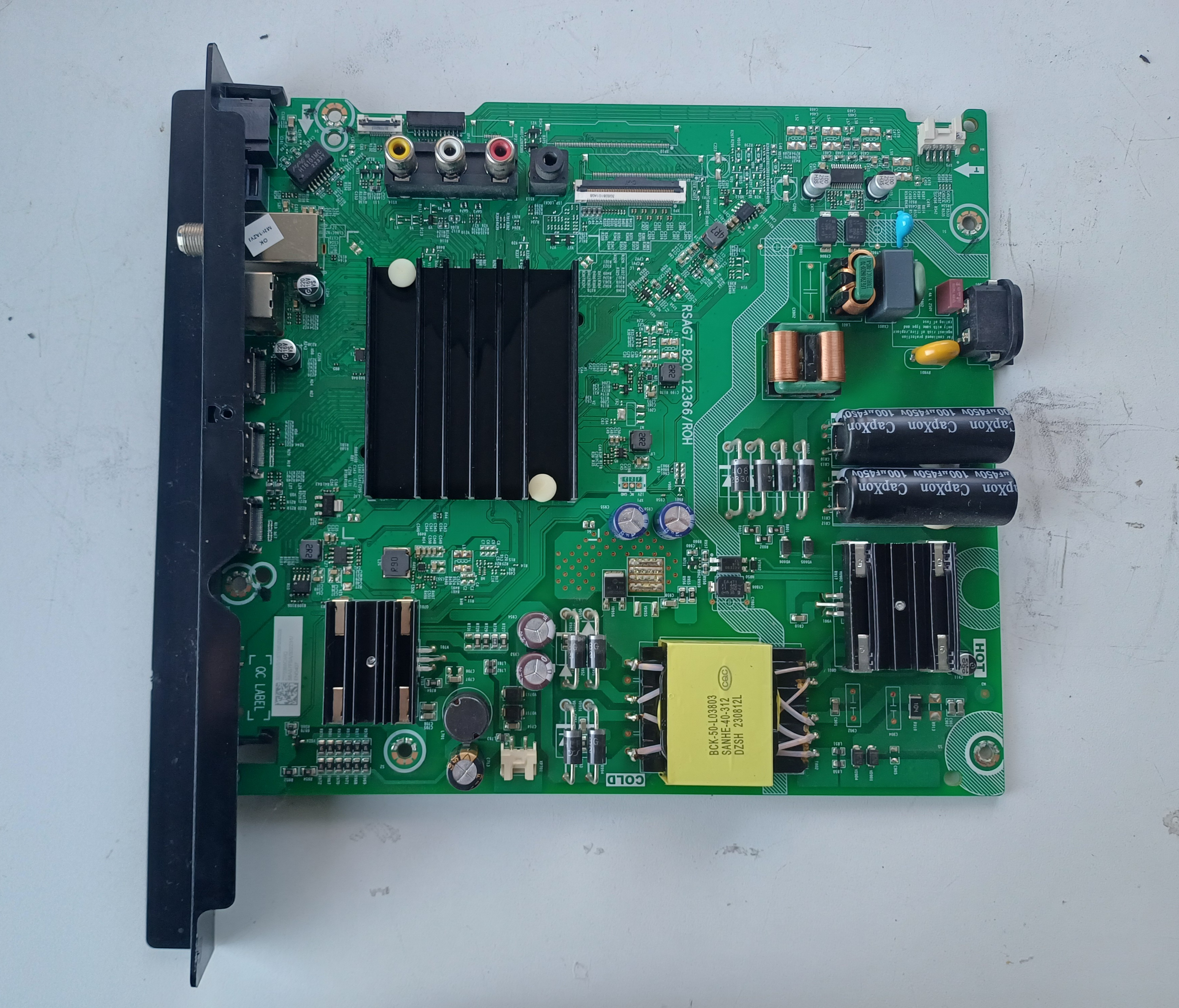 Placa Main TV Hisense / Panavox RSAG7.820.12366/ROH