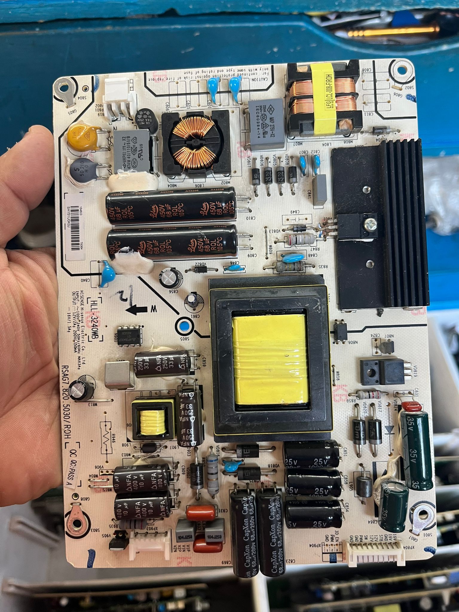 Fuente de poder Hisense / Panavox RSAG7.820.5030/ROH original usada probada
