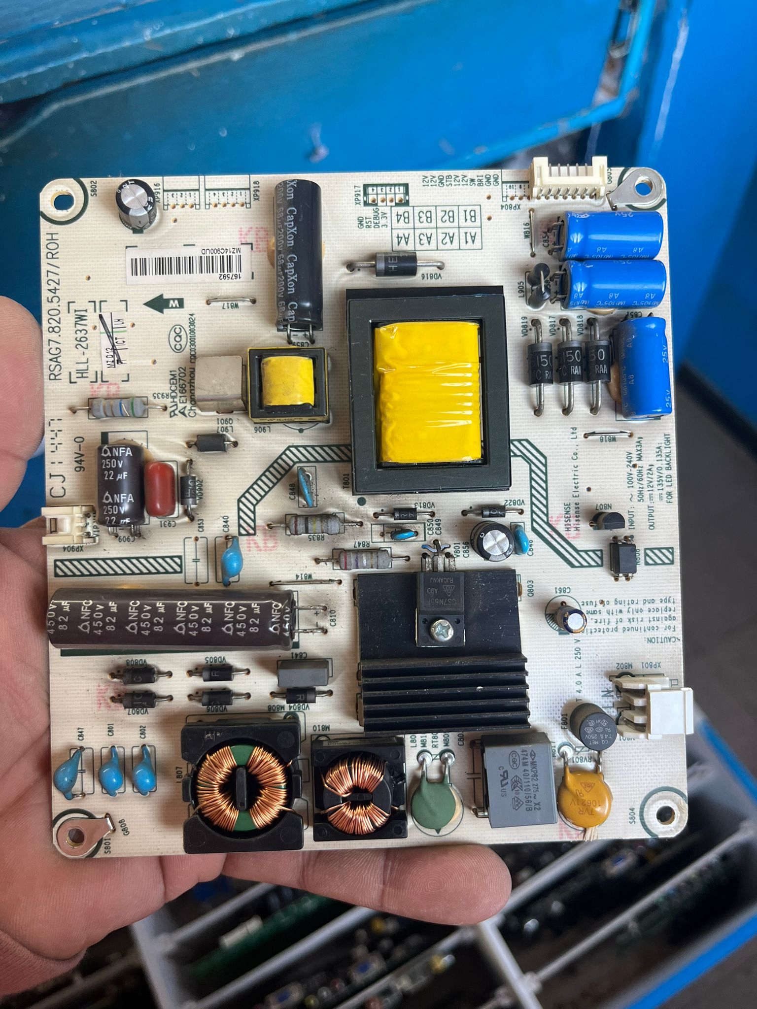 Placa Fuente TV Hisense / Panavox RSAG7.820.5427/ROH HLL-2637WI Original Probada