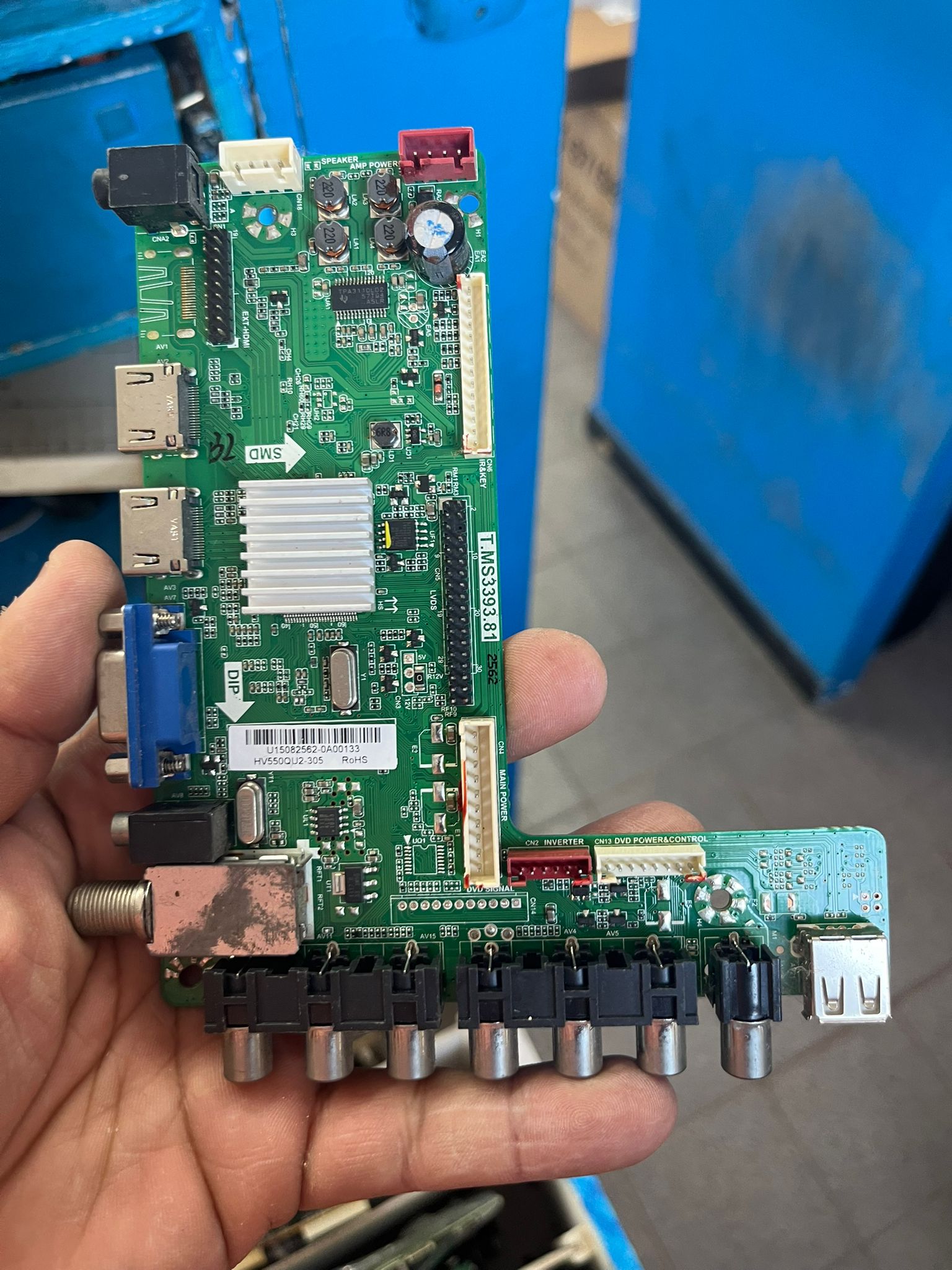 Placa main T.MS3393.81 para televisor universal usada probada