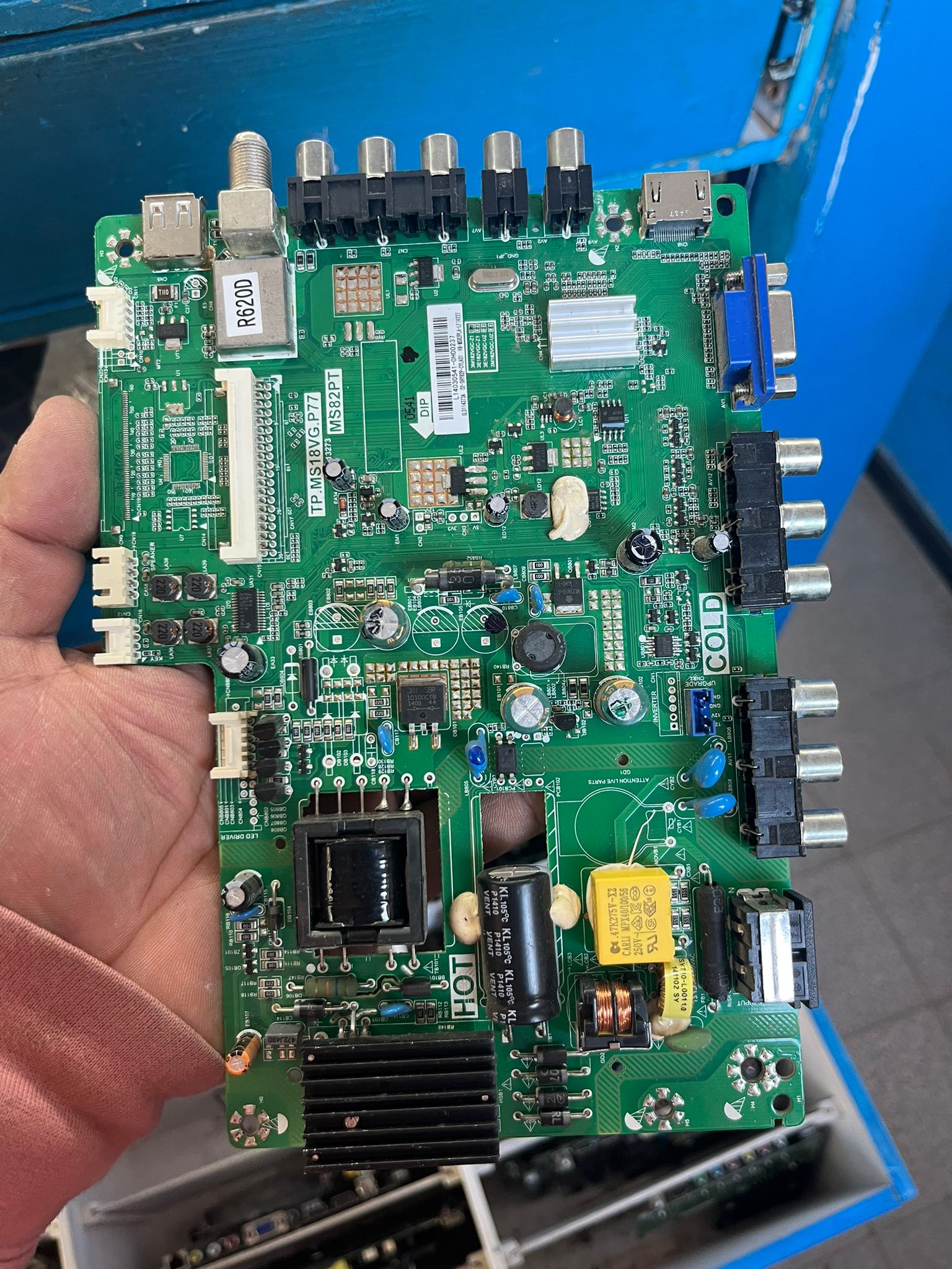 Placa main TP.MS18VG.P77 MS82PT para TV original usada probada