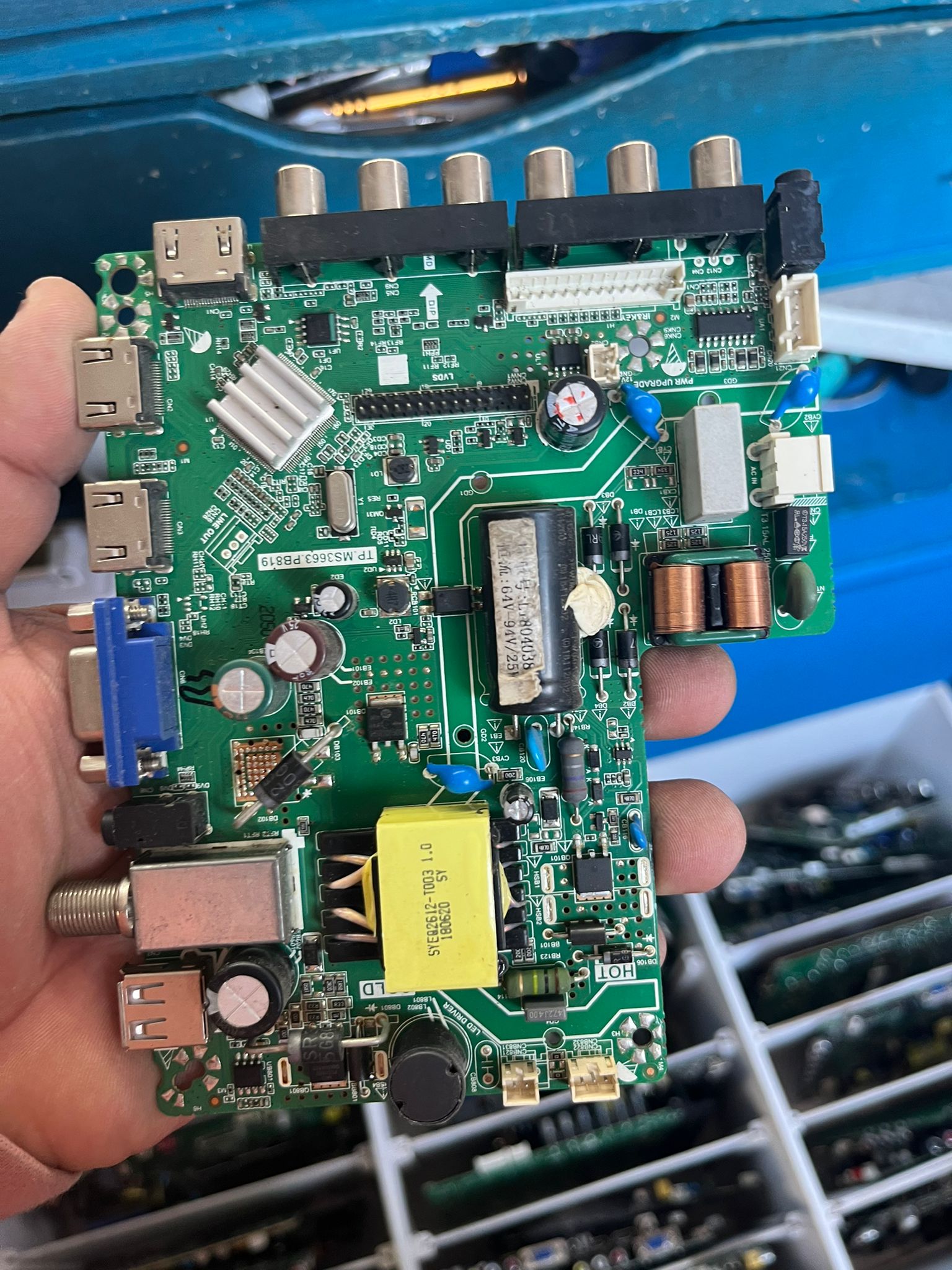 Placa Main TP.MS3663.PB819 para TV LED Original Probada