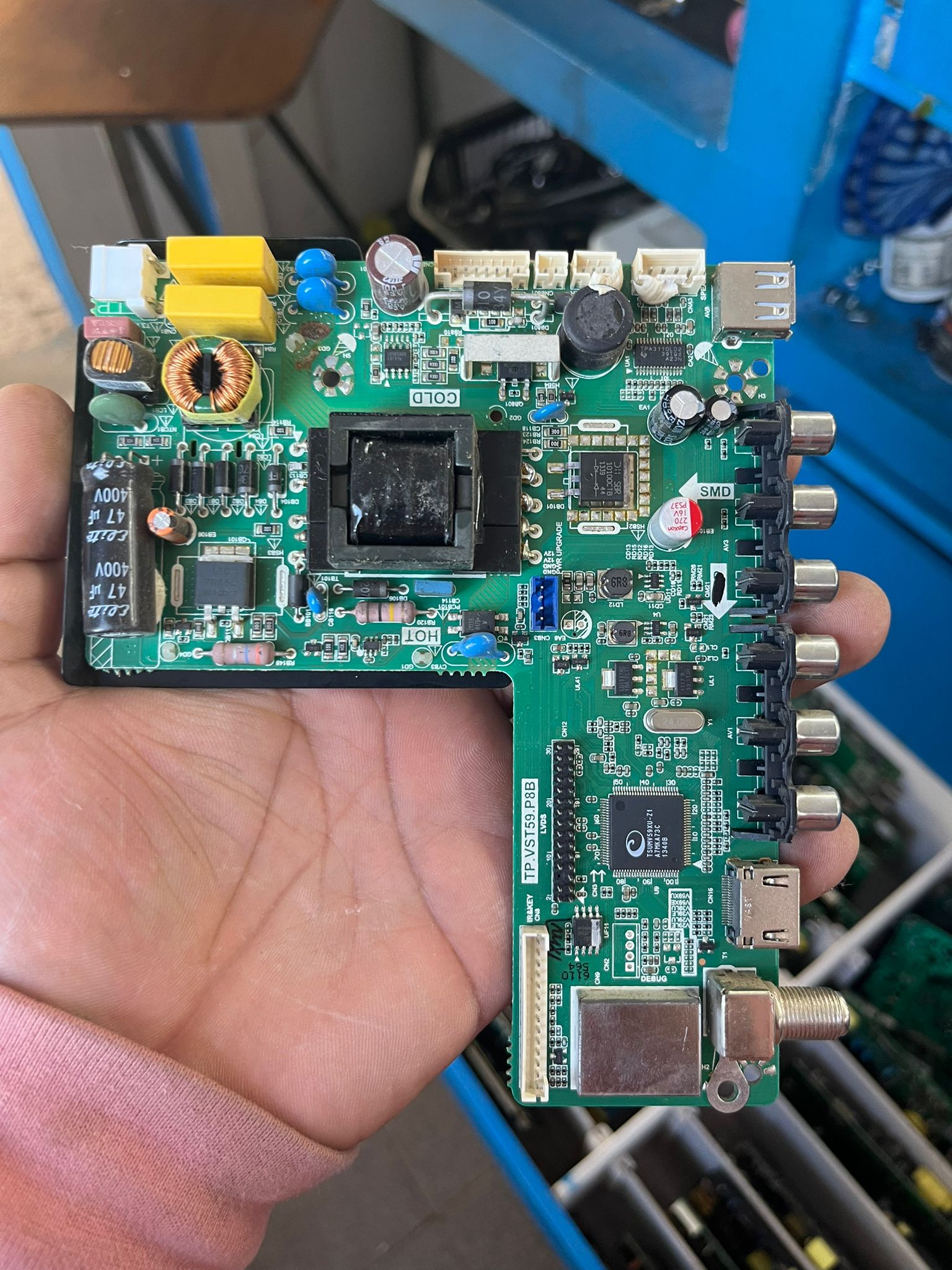 Placa main y fuente integrada TP.VST59.P8B universal para TV usada probada