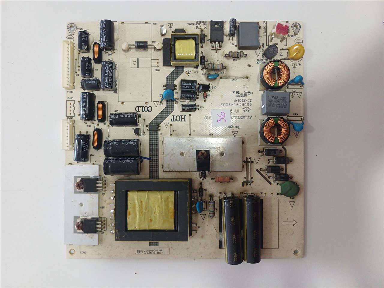 Fuente De Poder Tv ZD-95(G)F Original Usada